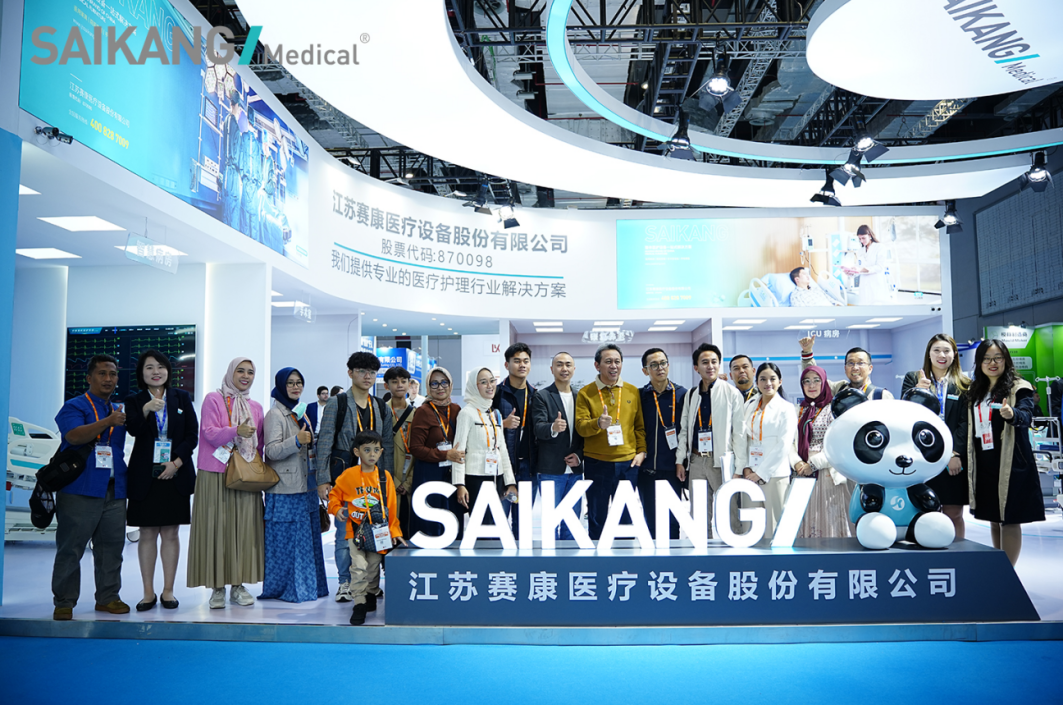 上海CMEF展会圆满收官，ag尊龙登陆入口z6mg实力破圈，人气“热辣滚烫”！